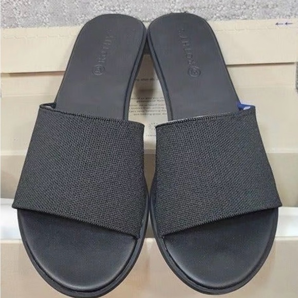 Rothy's Shoes - NWT Rothy’s RARE slide sandal Black - Size 7